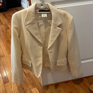 Harve Benard Cream Wool Women's Blazer